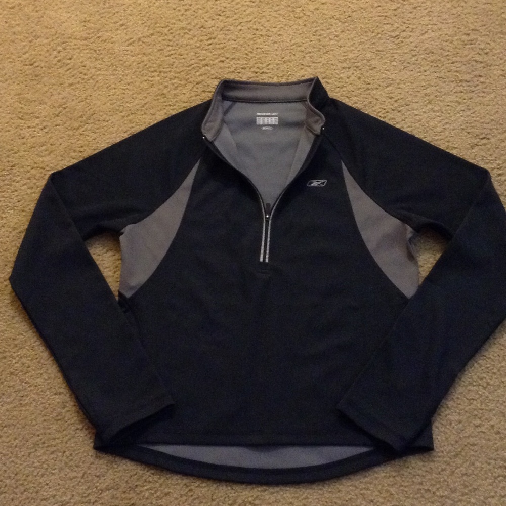 Reebok half zip  Play Dry Jacket size M